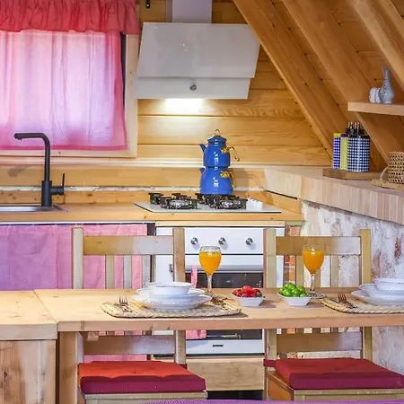 Koeskyeri 2 Hotel 4*